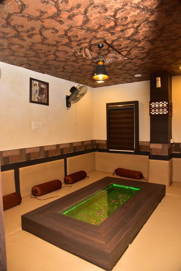 Bright Palace Restaurant And Residency Hotel Shimoga Exterior foto