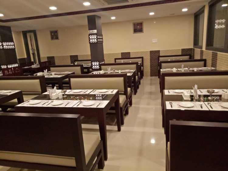 Bright Palace Restaurant And Residency Hotel Shimoga Exterior foto